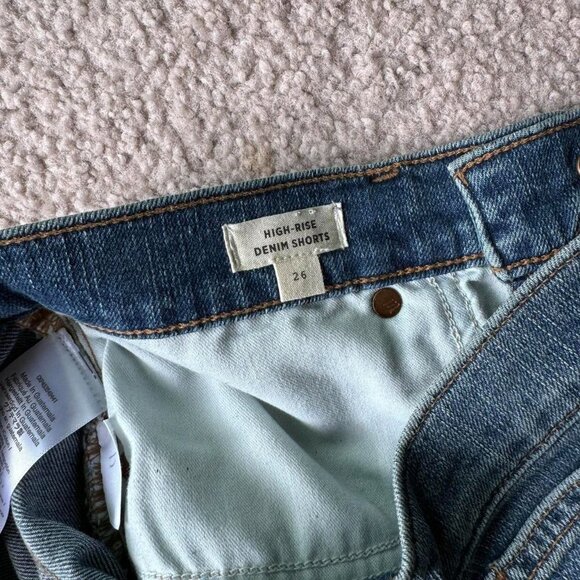 Madewell high rise denim shorts in size 26 NWOT - Picture 4 of 6